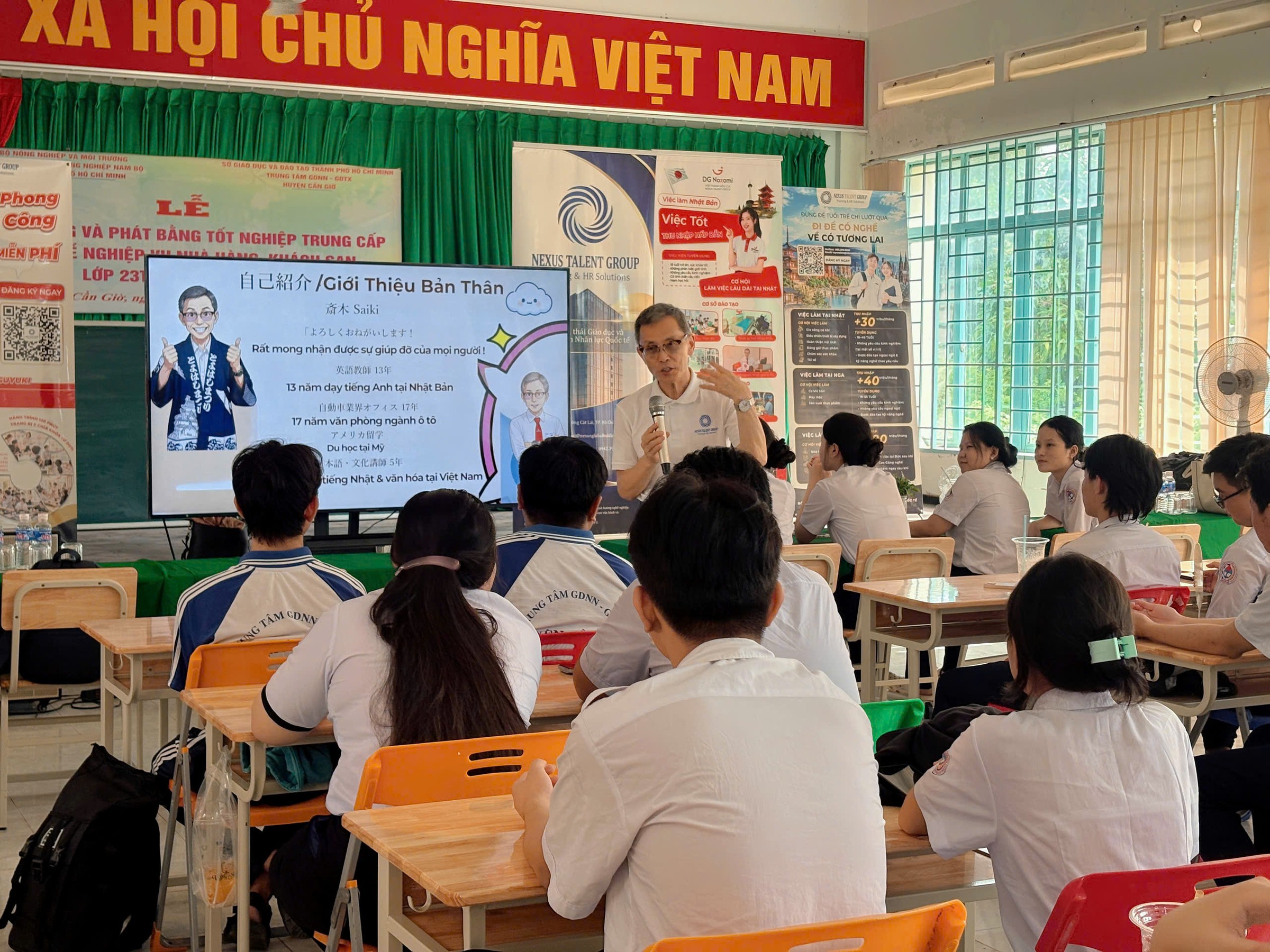 Đào tạo văn hóa doanh nghiệp quốc tế & 5S